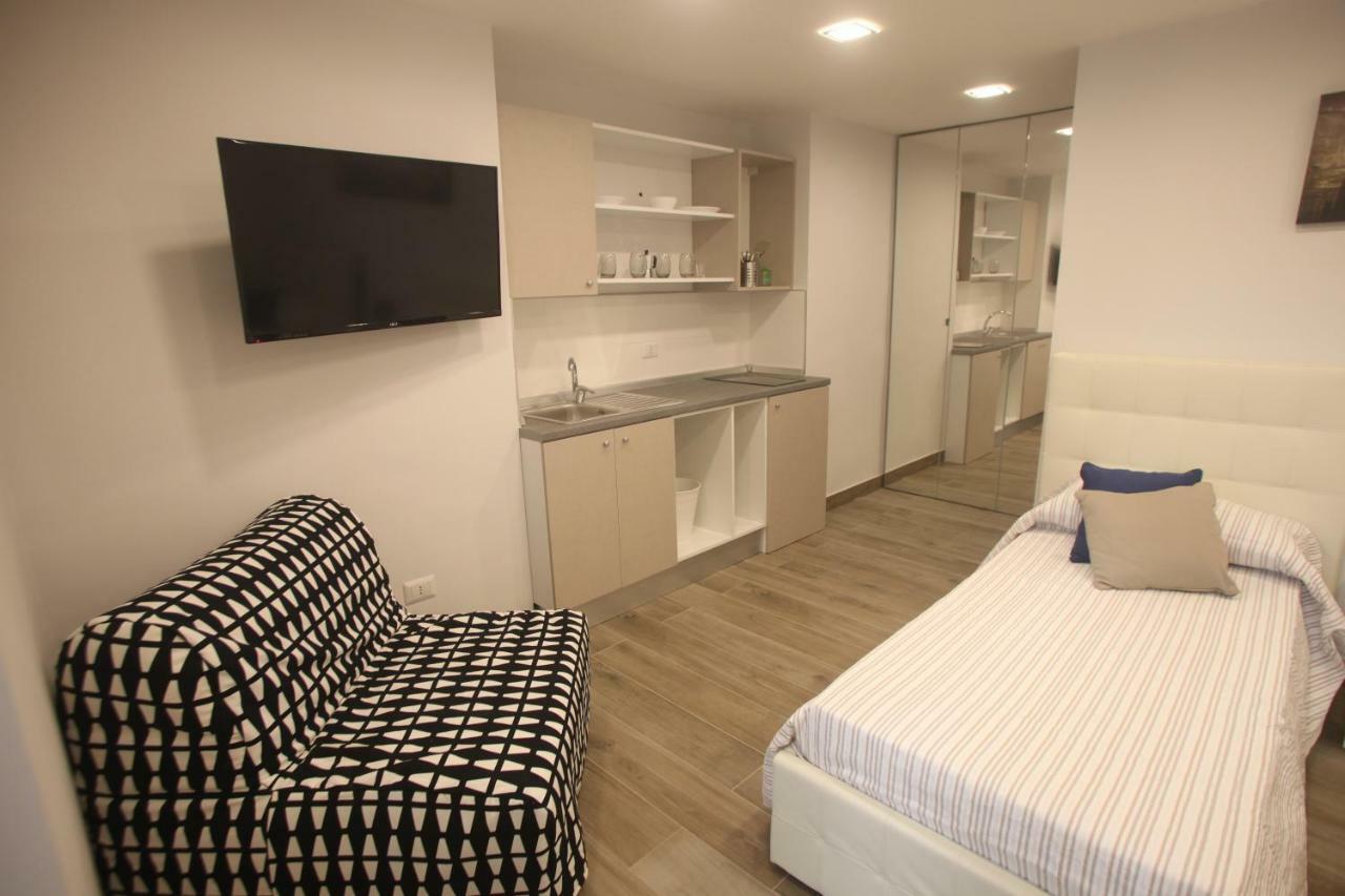 Garibaldi Station 2Punto0 Bed & Breakfast Napoli Ngoại thất bức ảnh