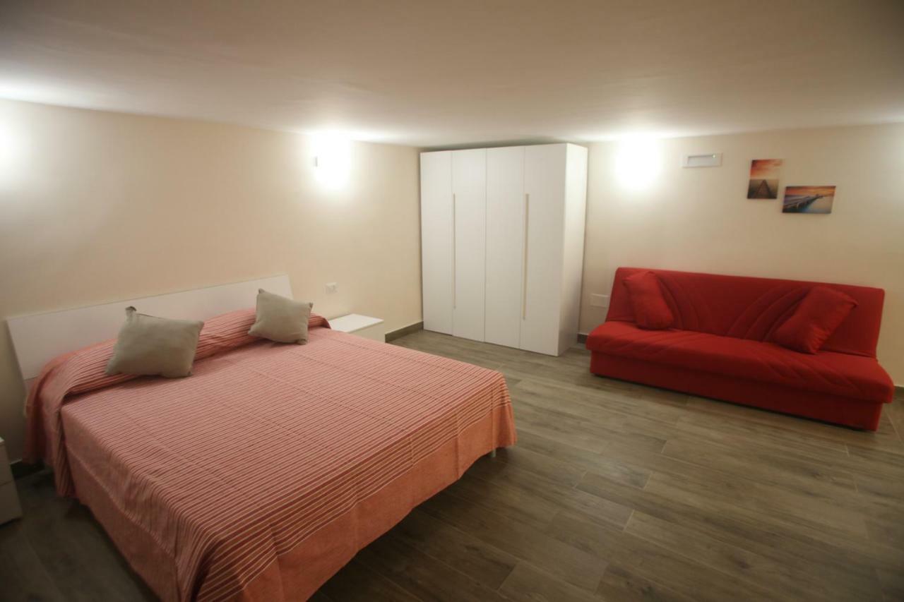 Garibaldi Station 2Punto0 Bed & Breakfast Napoli Ngoại thất bức ảnh