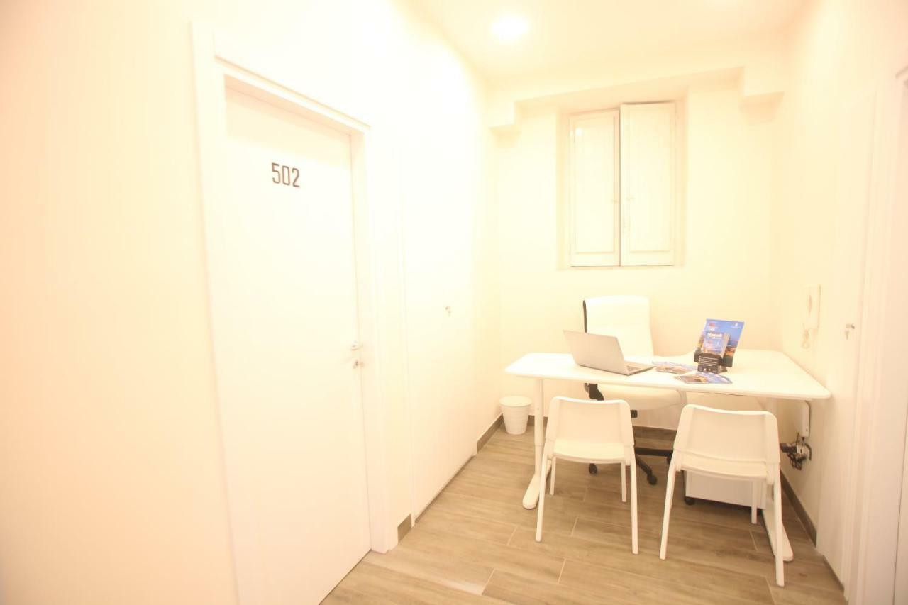 Garibaldi Station 2Punto0 Bed & Breakfast Napoli Ngoại thất bức ảnh