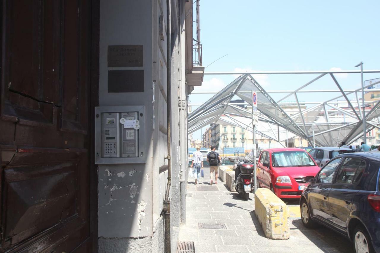 Garibaldi Station 2Punto0 Bed & Breakfast Napoli Ngoại thất bức ảnh