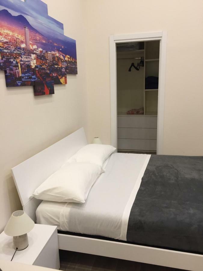Garibaldi Station 2Punto0 Bed & Breakfast Napoli Ngoại thất bức ảnh