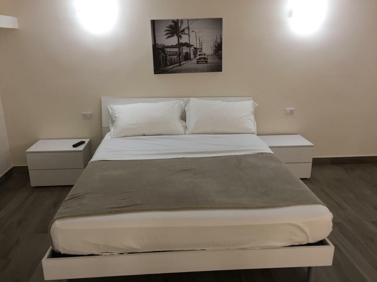 Garibaldi Station 2Punto0 Bed & Breakfast Napoli Ngoại thất bức ảnh