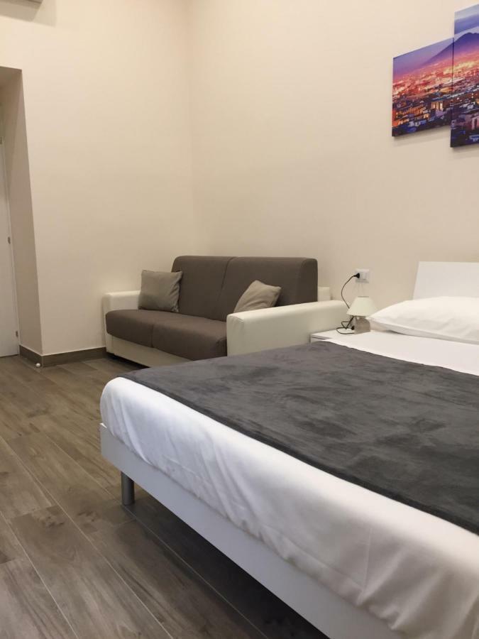 Garibaldi Station 2Punto0 Bed & Breakfast Napoli Ngoại thất bức ảnh